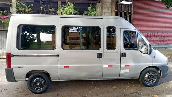 FIAT DUCATO 2.8 MULTI TETO ALTO 8V TURBO DIESEL 3P MANUAL FIAT DUCATO 2.8 MULTI TETO ALTO 8V TURBO DIESEL 3P MANUAL